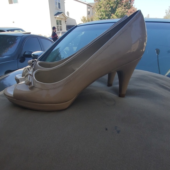 Shoes - Picture 2 of 2
